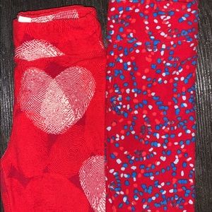11 different patterns of kids small/medium leggings.
